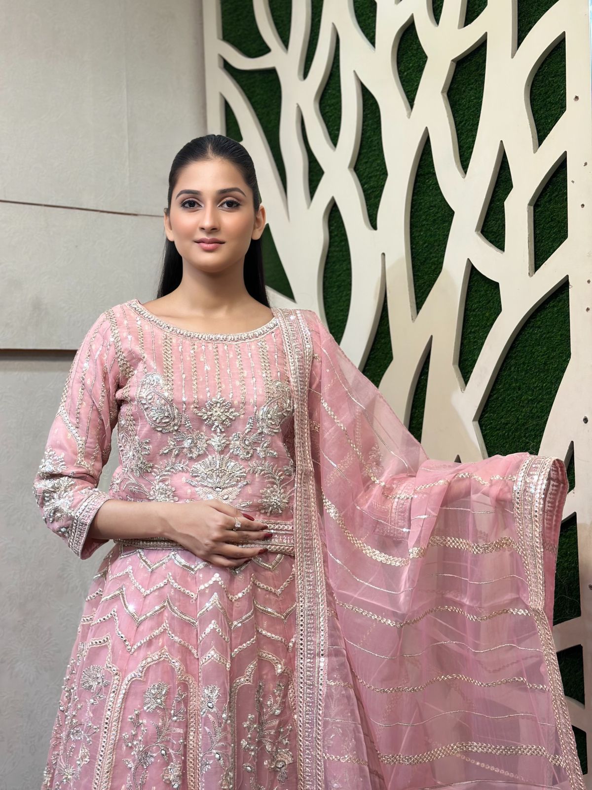 LEHNGA CHOLI ARTICLE