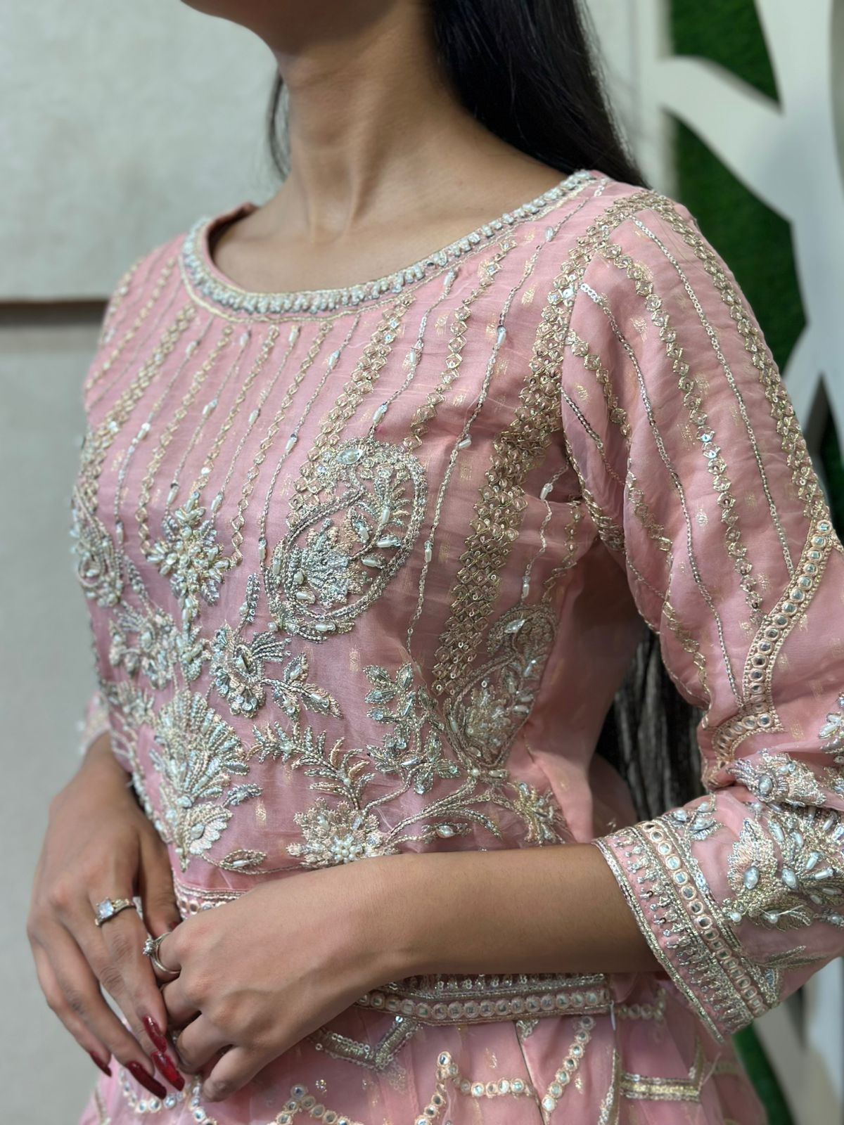 LEHNGA CHOLI ARTICLE