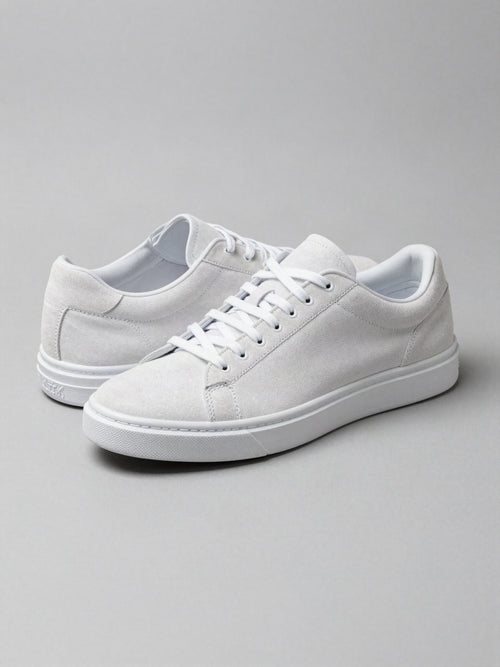 Ellen sneaker i ruskindslook